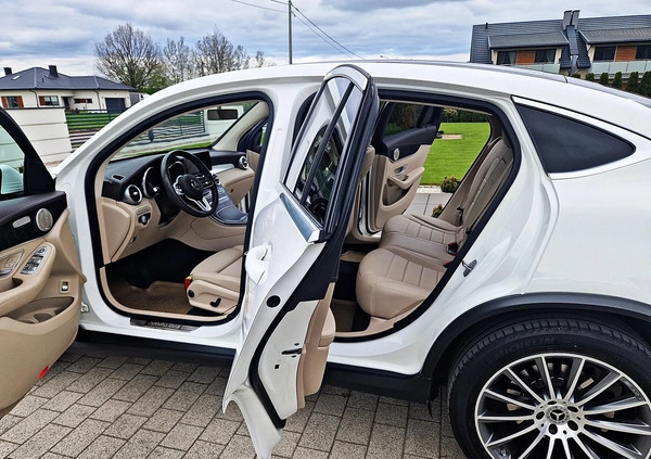 Mercedes-Benz GLC cena 199000 przebieg: 50000, rok produkcji 2019 z Sierpc małe 211